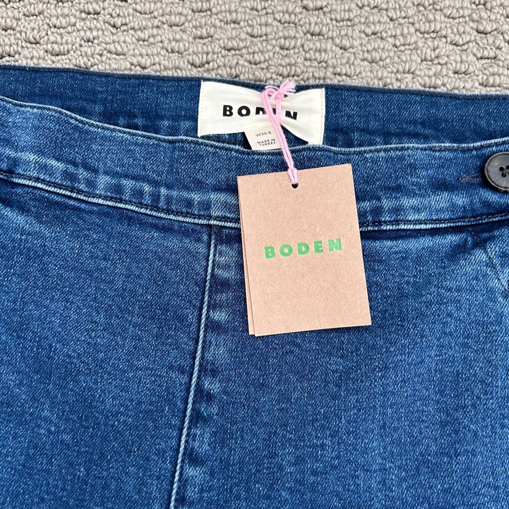 NWT Boden Greenwich Sailor Jeans
Nautical
Wide Leg
Side Zip
Preppy
Coastal
30 - Picture 4 of 13